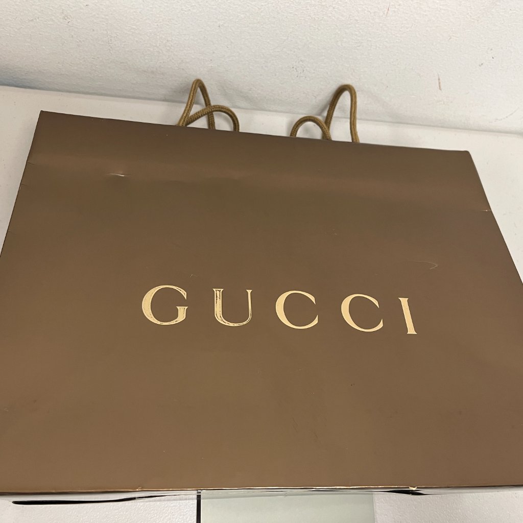 Gucci Gift Bag  Gucci Cd